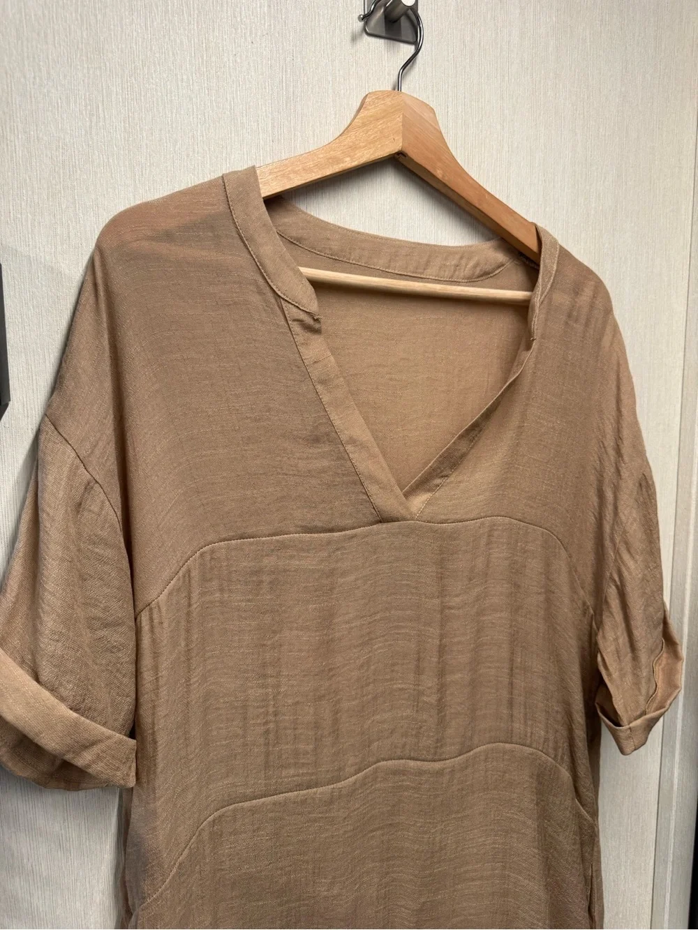 NWT Cupshe Tan Loose-Fit V-Neck Beach Cover-Up Dress, Size M